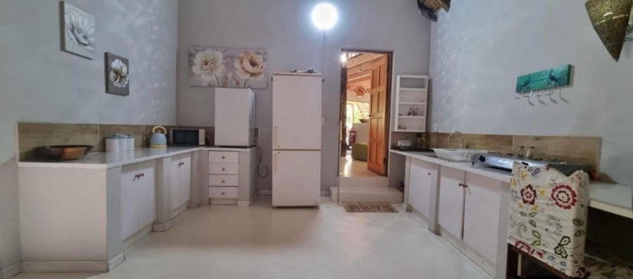 5 Bedroom Property for Sale in Marloth Park Mpumalanga