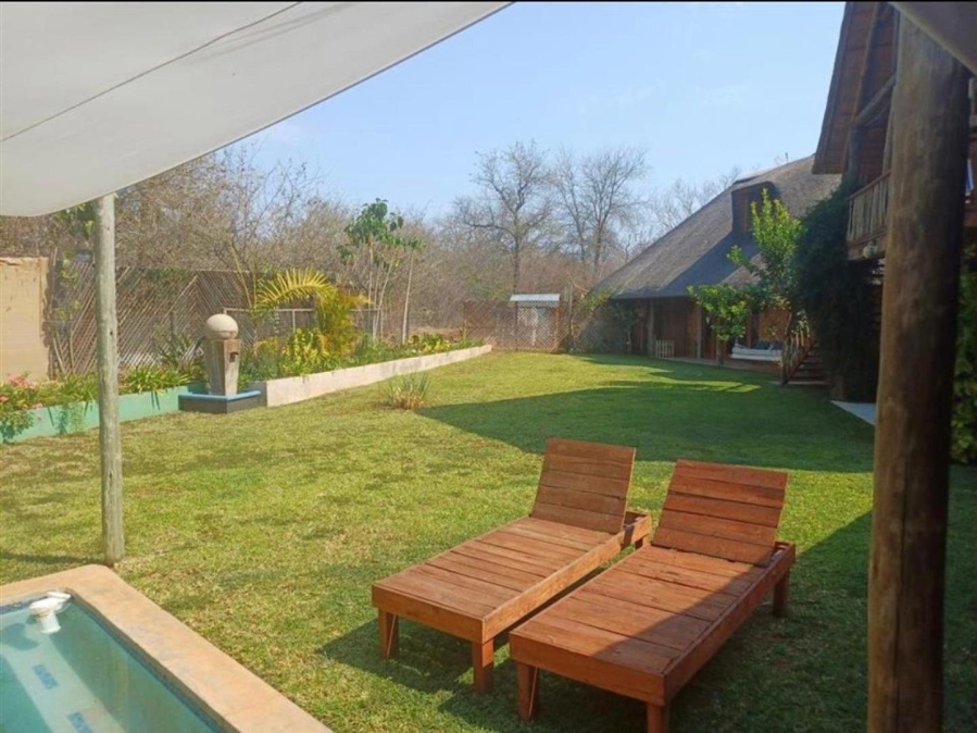5 Bedroom Property for Sale in Marloth Park Mpumalanga