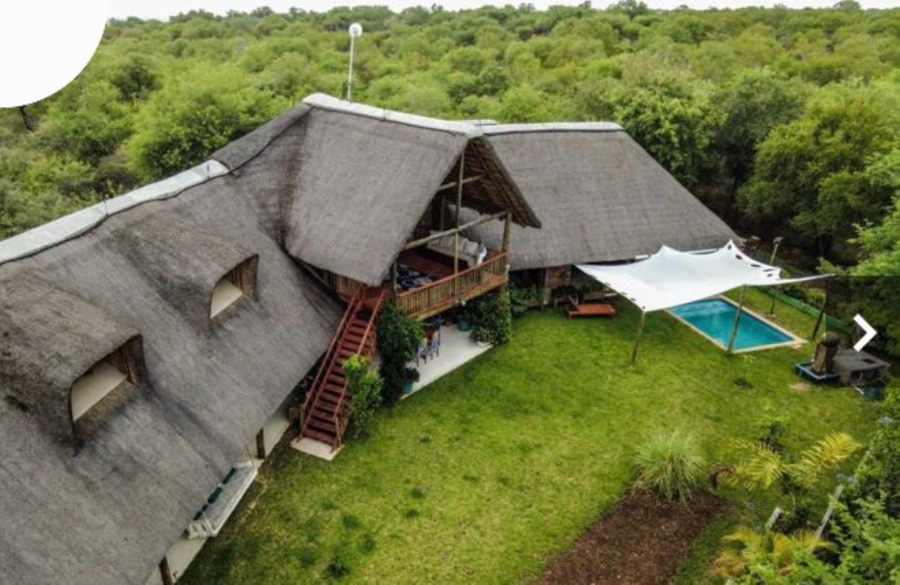 5 Bedroom Property for Sale in Marloth Park Mpumalanga