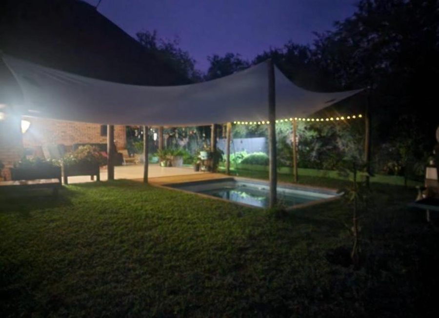 5 Bedroom Property for Sale in Marloth Park Mpumalanga
