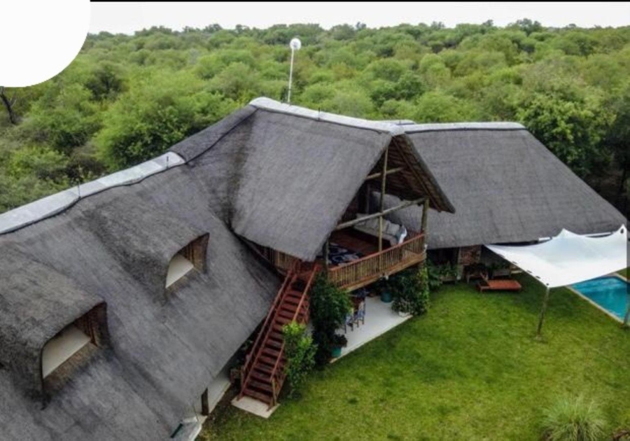 5 Bedroom Property for Sale in Marloth Park Mpumalanga