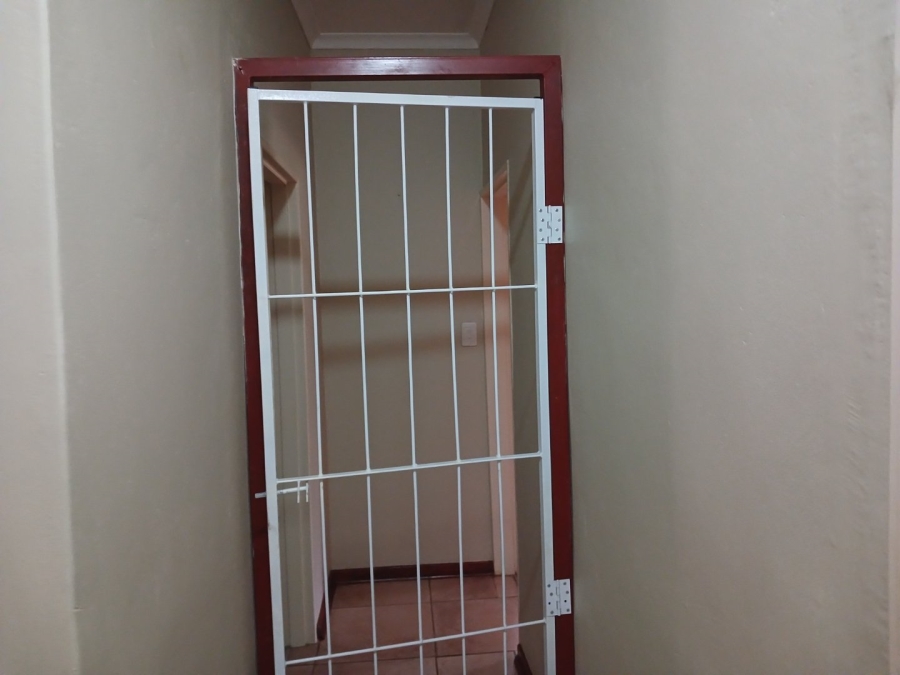To Let Commercial Property for Rent in White River AH Mpumalanga