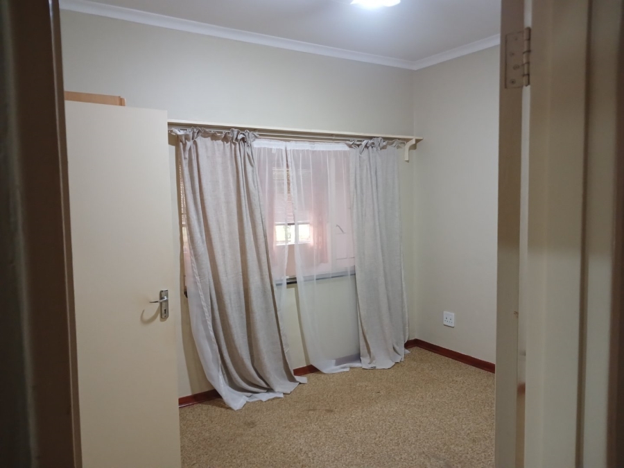 To Let Commercial Property for Rent in White River AH Mpumalanga