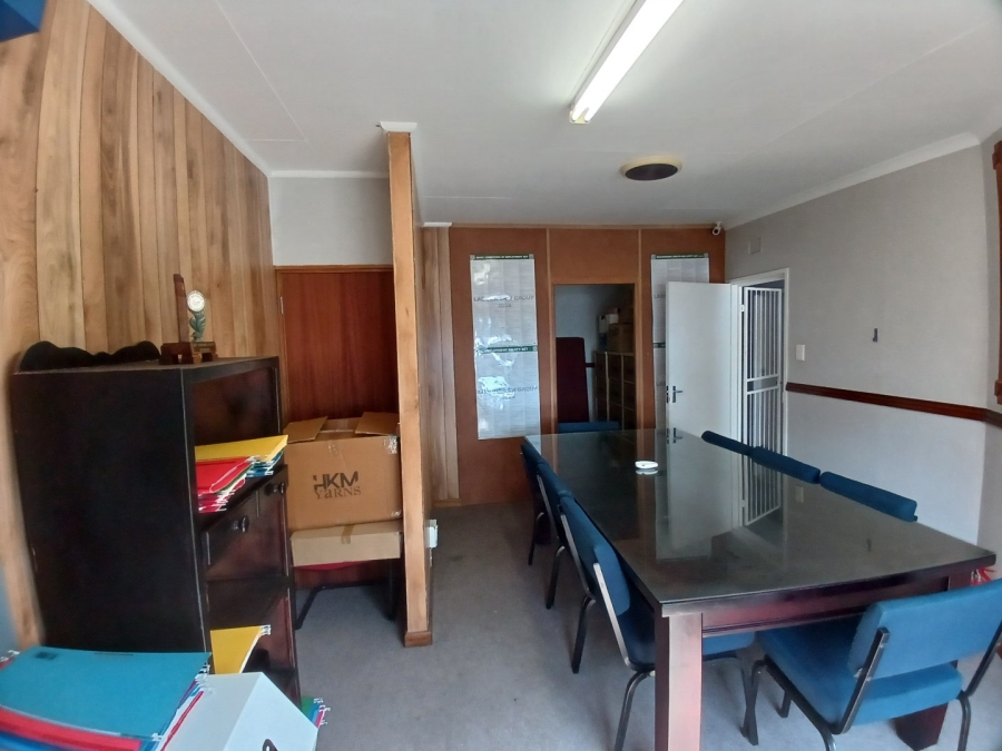 To Let Commercial Property for Rent in White River Mpumalanga