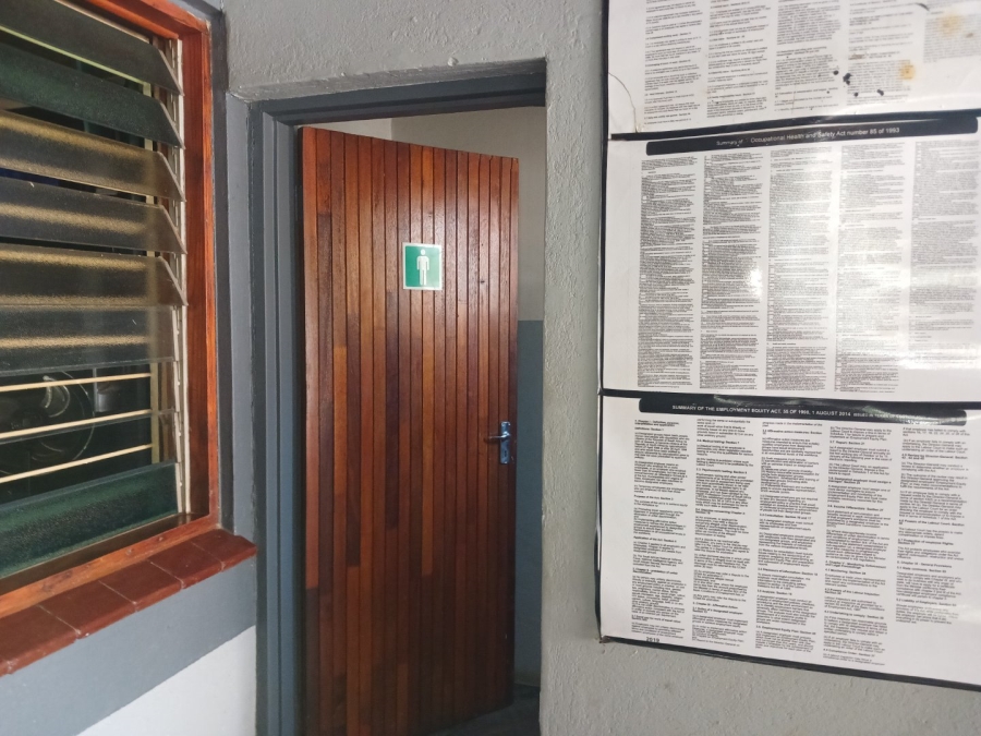To Let Commercial Property for Rent in White River Mpumalanga