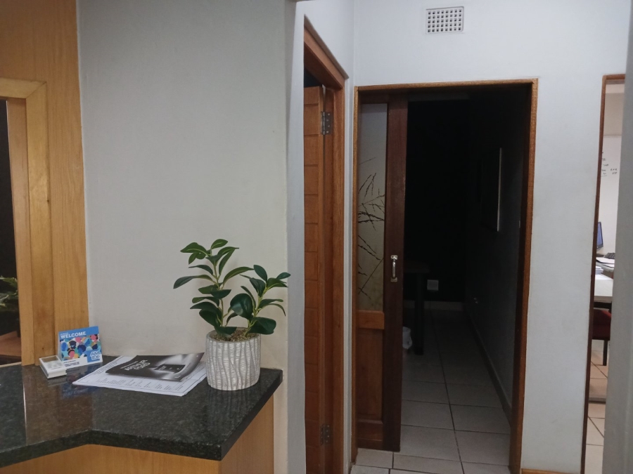 To Let Commercial Property for Rent in White River Mpumalanga
