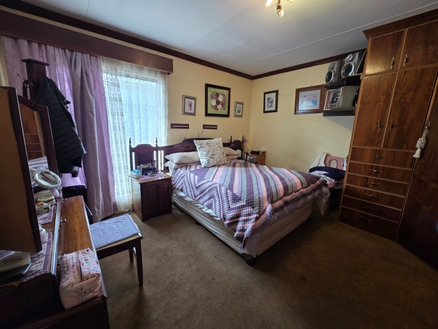 3 Bedroom Property for Sale in Kruinpark Mpumalanga