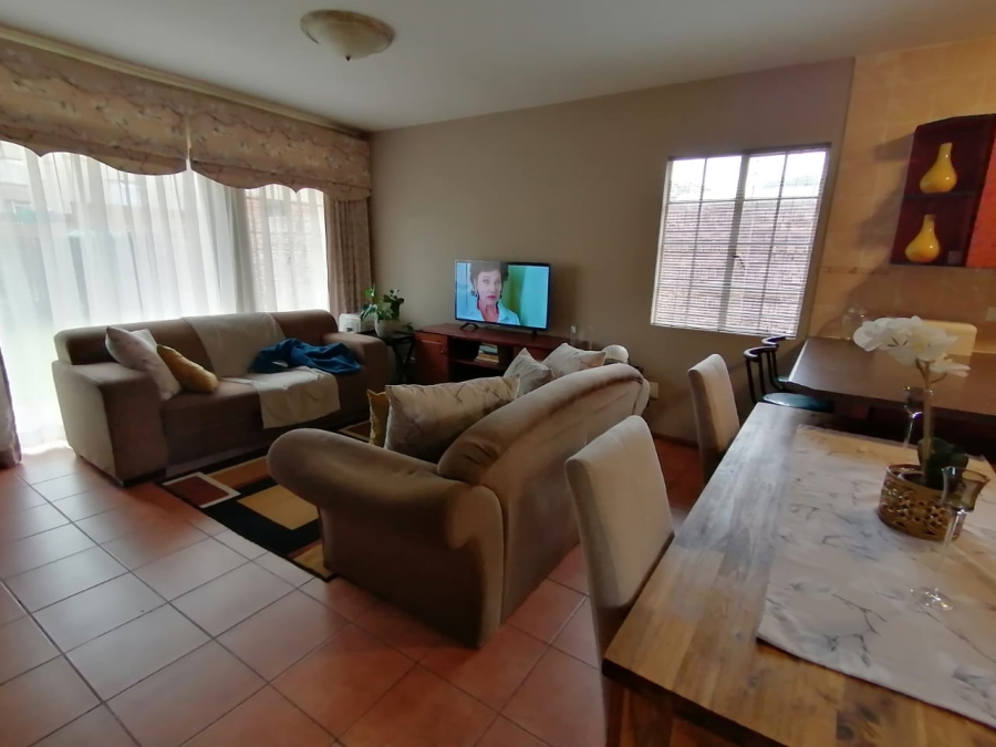 3 Bedroom Property for Sale in Reyno Ridge Mpumalanga