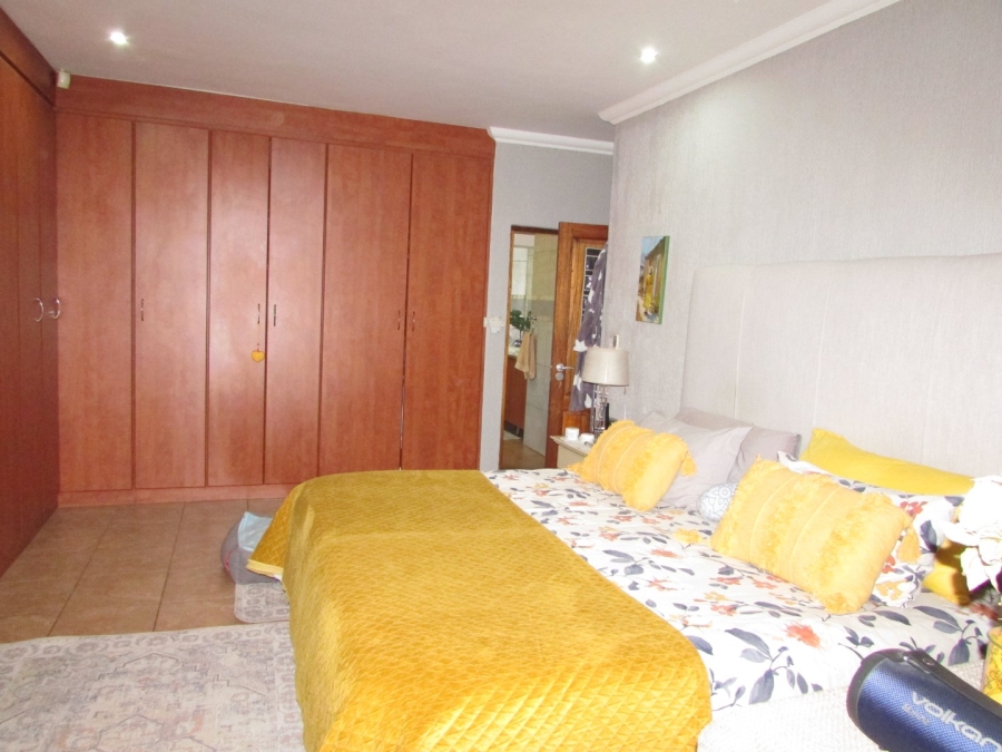 3 Bedroom Property for Sale in Stonehenge Ext 7 Mpumalanga