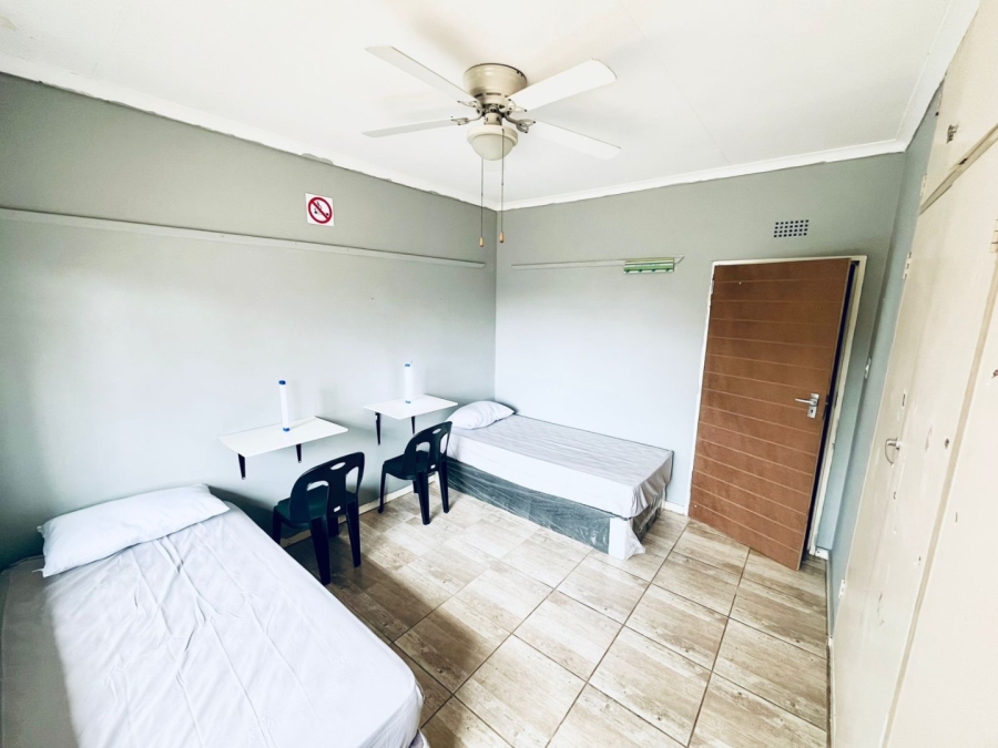 To Let 4 Bedroom Property for Rent in Flora Park Mpumalanga