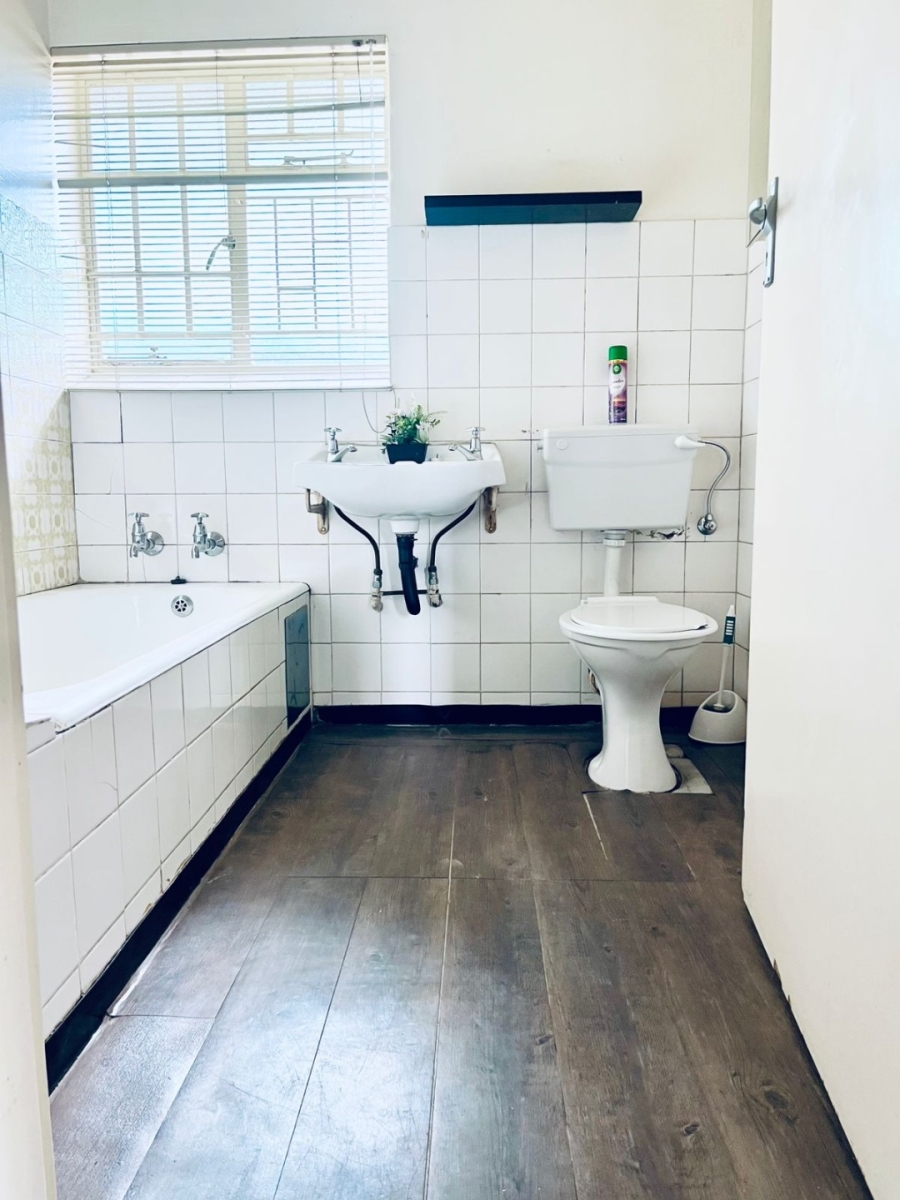 To Let 4 Bedroom Property for Rent in Flora Park Mpumalanga