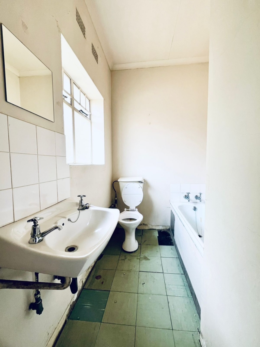 To Let 4 Bedroom Property for Rent in Flora Park Mpumalanga