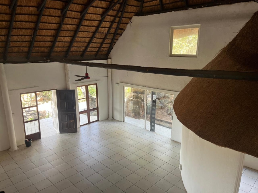 To Let Commercial Property for Rent in Drum Rock Industrial Park Mpumalanga