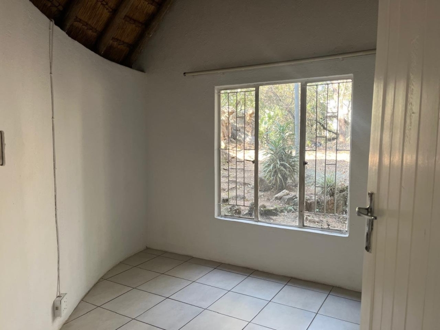 To Let Commercial Property for Rent in Drum Rock Industrial Park Mpumalanga