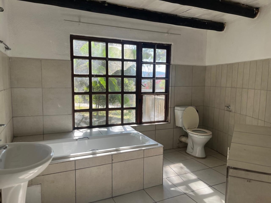 To Let Commercial Property for Rent in Drum Rock Industrial Park Mpumalanga
