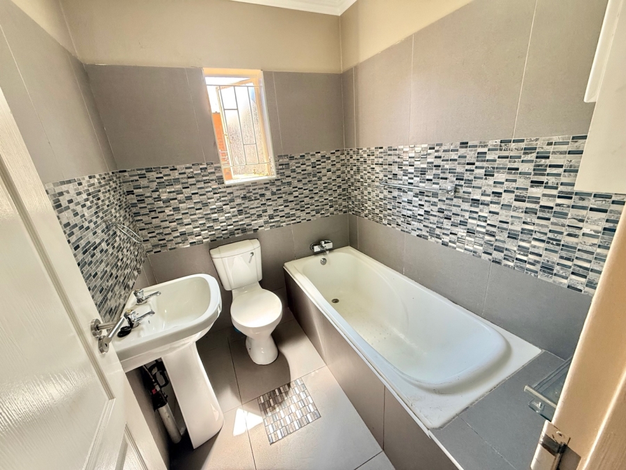 To Let 2 Bedroom Property for Rent in Nazareth Mpumalanga