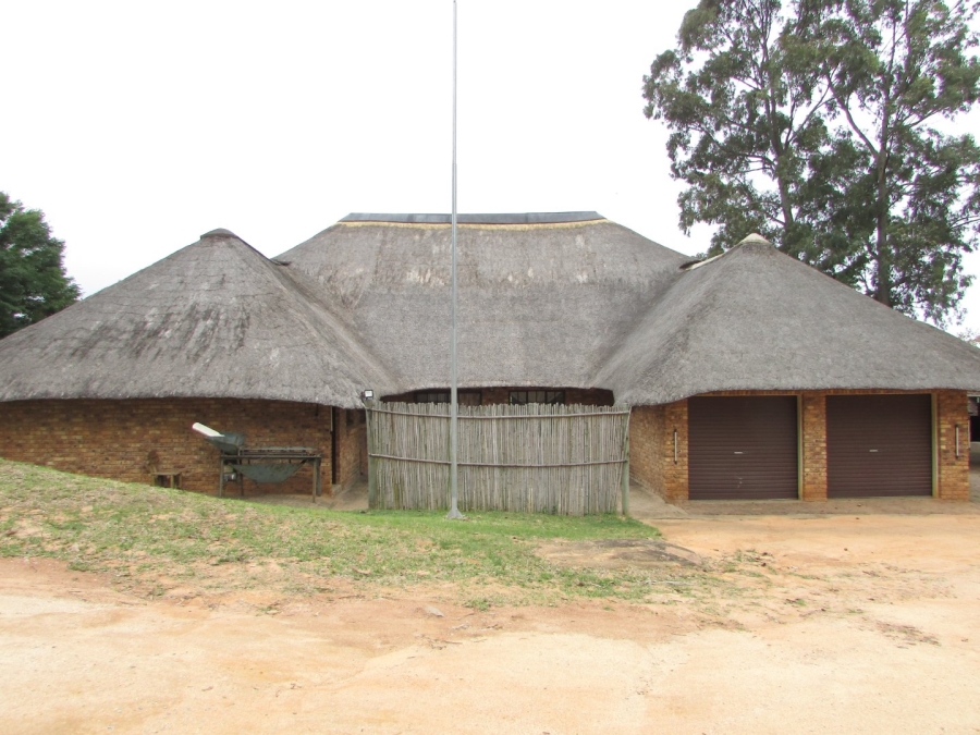 Commercial Property for Sale in White River Estates Mpumalanga