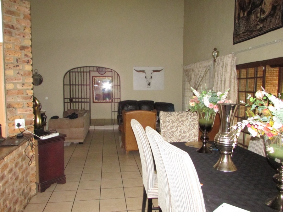 Commercial Property for Sale in White River Estates Mpumalanga