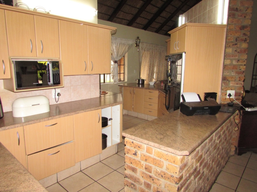Commercial Property for Sale in White River Estates Mpumalanga