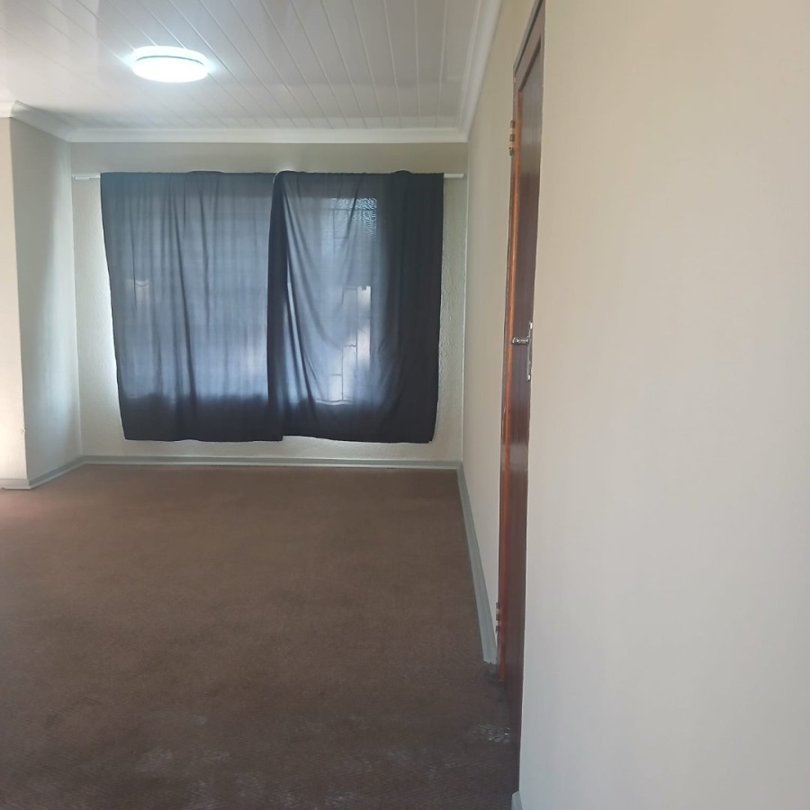 3 Bedroom Property for Sale in Die Heuwel Mpumalanga