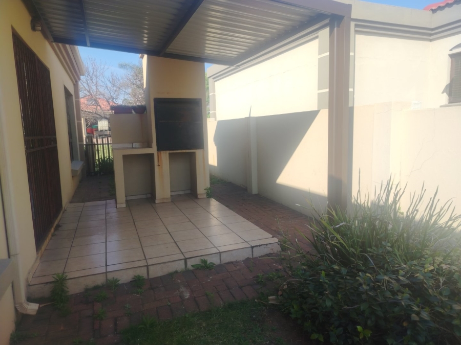To Let 3 Bedroom Property for Rent in Reyno Ridge Mpumalanga