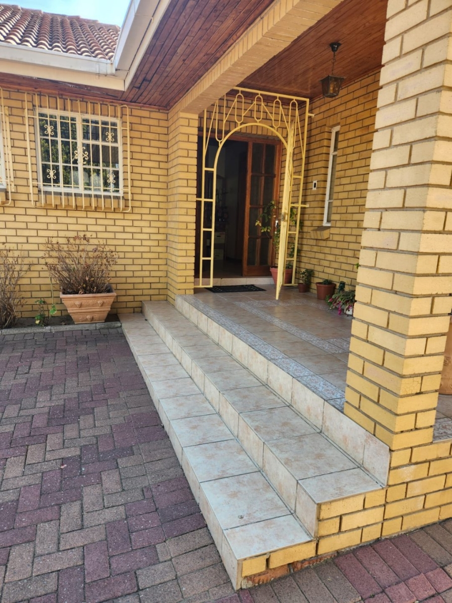 4 Bedroom Property for Sale in Standerton Mpumalanga