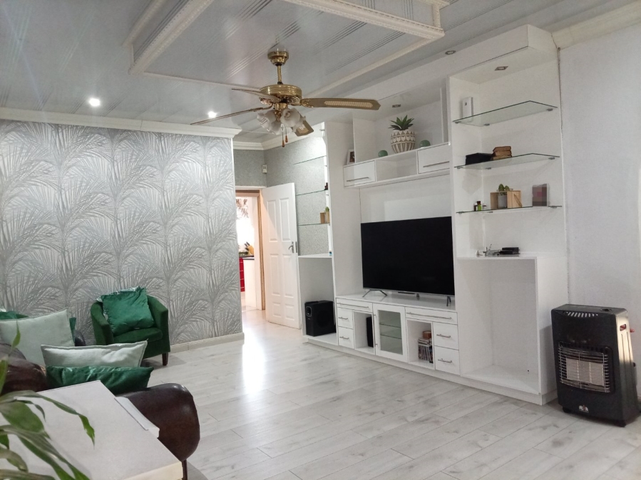  Bedroom Property for Sale in Standerton Mpumalanga