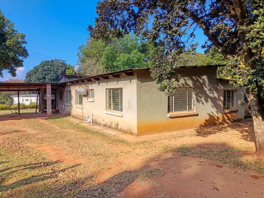 To Let 4 Bedroom Property for Rent in White River AH Mpumalanga