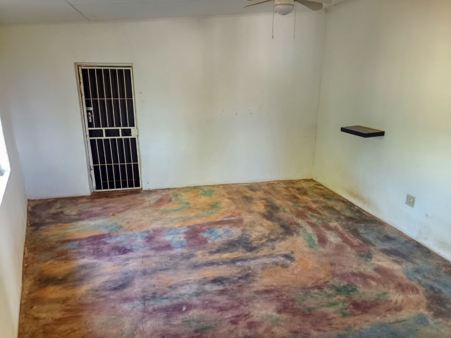 To Let 4 Bedroom Property for Rent in White River AH Mpumalanga