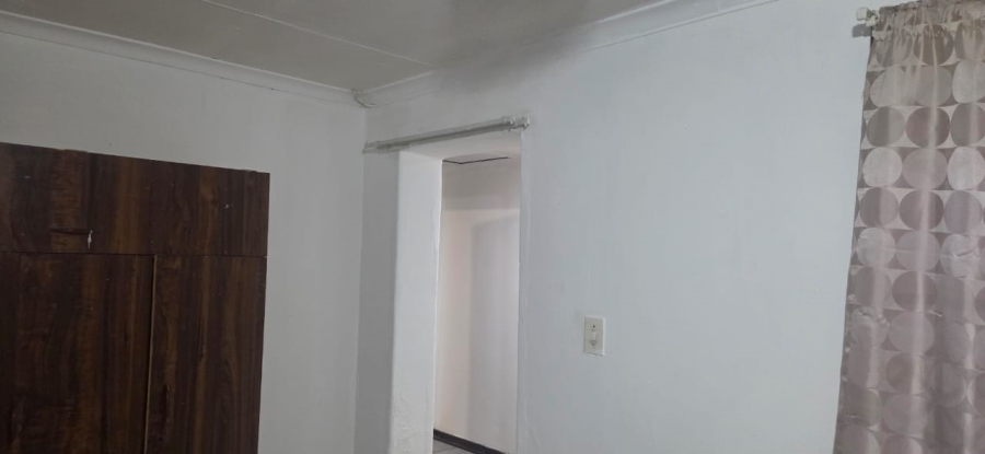 To Let 2 Bedroom Property for Rent in Meyerville Mpumalanga
