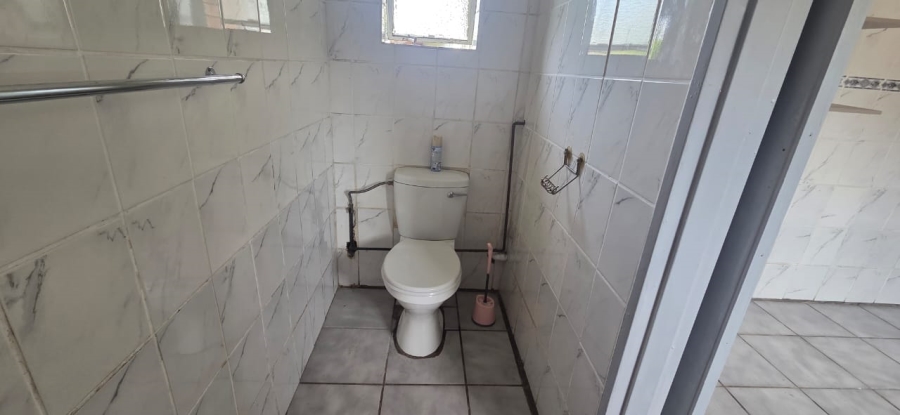 To Let 2 Bedroom Property for Rent in Meyerville Mpumalanga