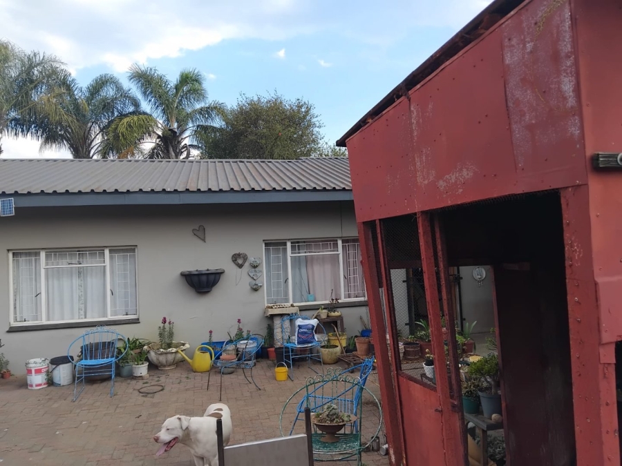 6 Bedroom Property for Sale in Piet Retief Mpumalanga
