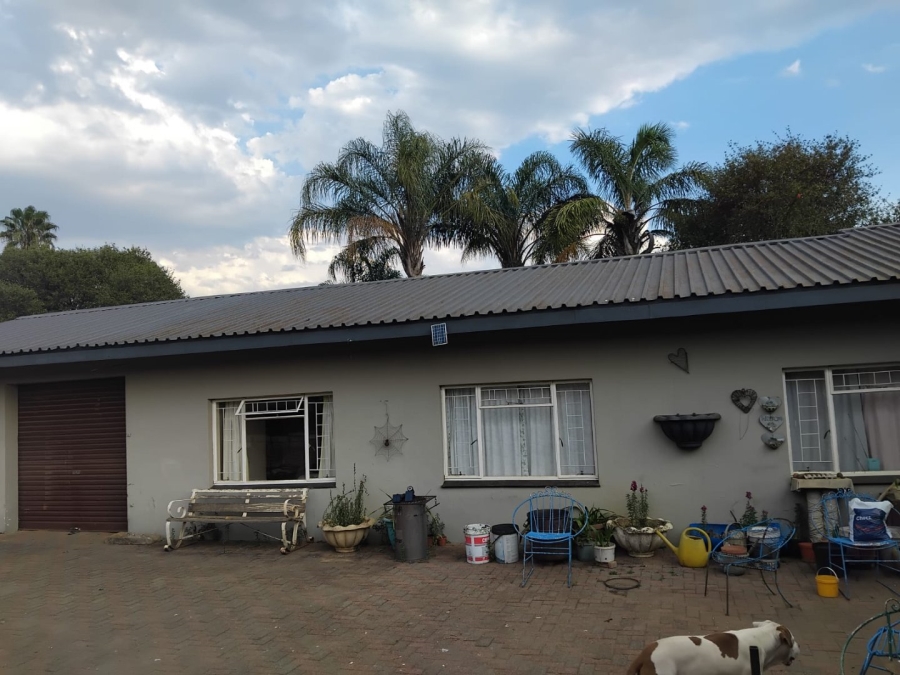 6 Bedroom Property for Sale in Piet Retief Mpumalanga