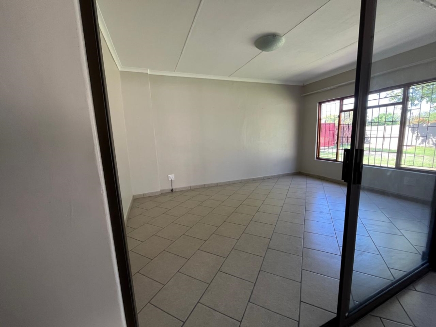 To Let 4 Bedroom Property for Rent in Meyerville Mpumalanga