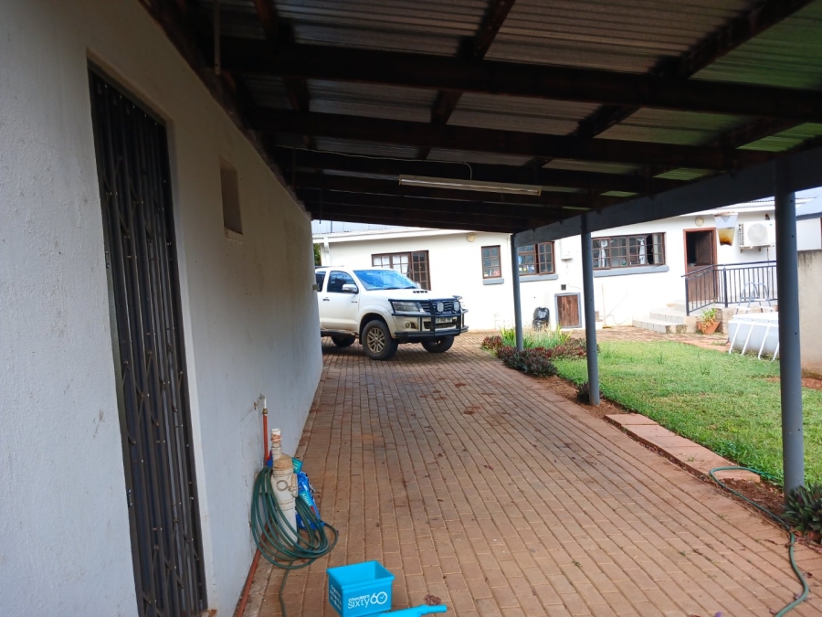 To Let 3 Bedroom Property for Rent in White River Mpumalanga