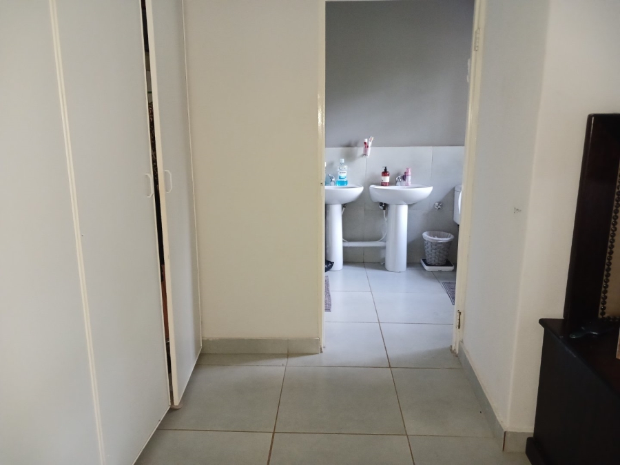 To Let 3 Bedroom Property for Rent in White River Mpumalanga