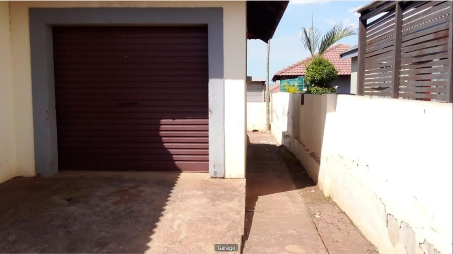 2 Bedroom Property for Sale in Mashishing Mpumalanga