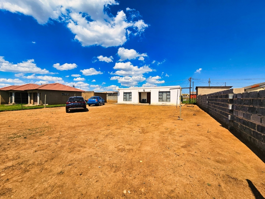 2 Bedroom Property for Sale in Botleng Mpumalanga