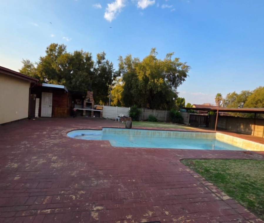 4 Bedroom Property for Sale in Secunda Mpumalanga