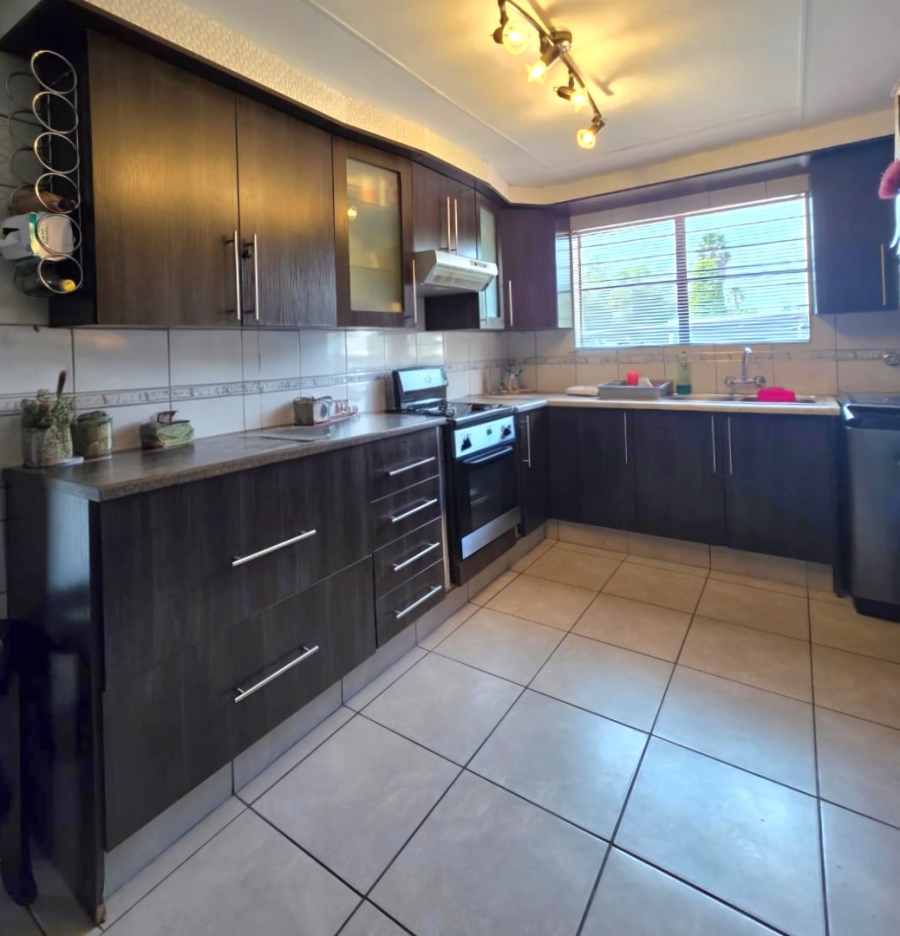 4 Bedroom Property for Sale in Secunda Mpumalanga