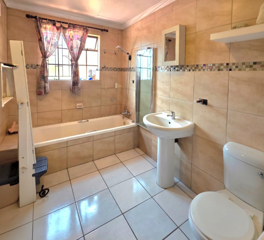 4 Bedroom Property for Sale in Secunda Mpumalanga