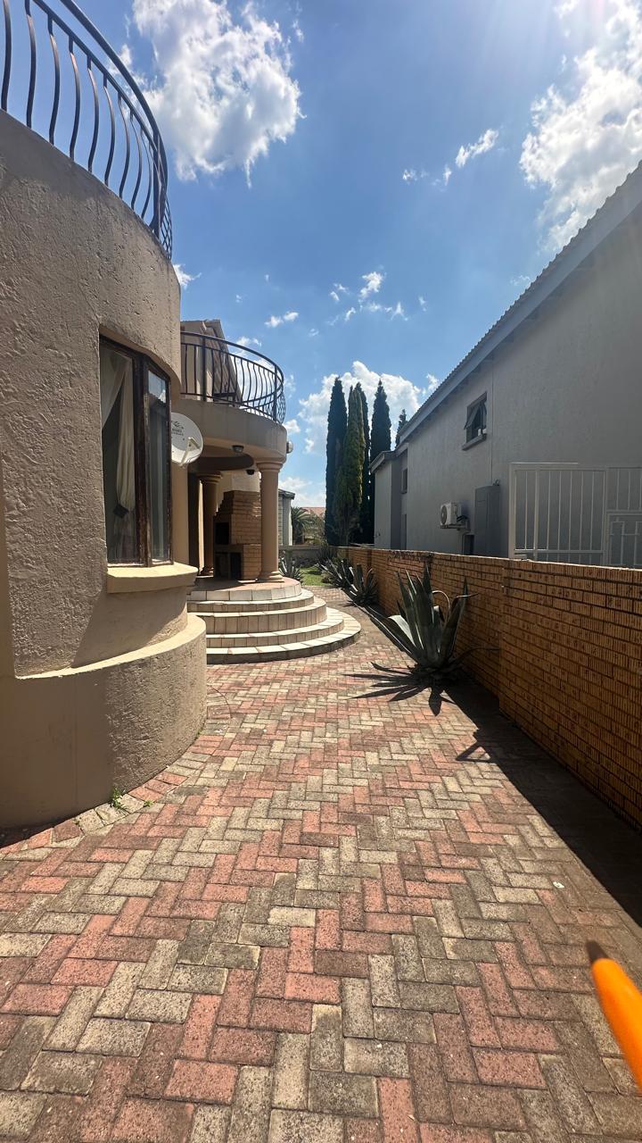 5 Bedroom Property for Sale in Bankenveld Estate Mpumalanga