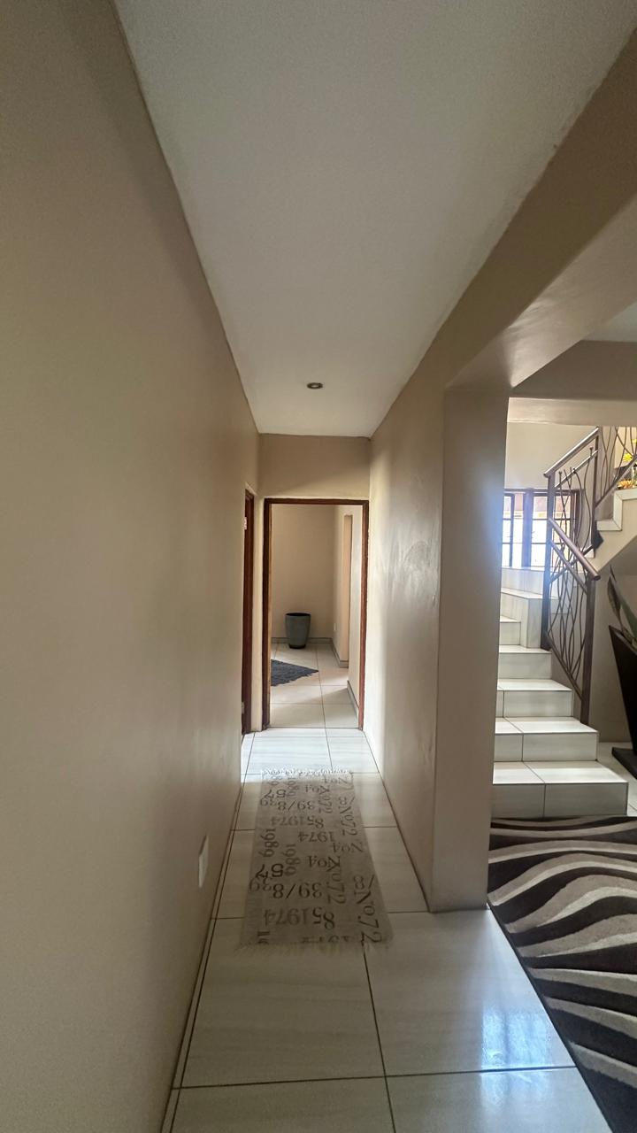 5 Bedroom Property for Sale in Bankenveld Estate Mpumalanga