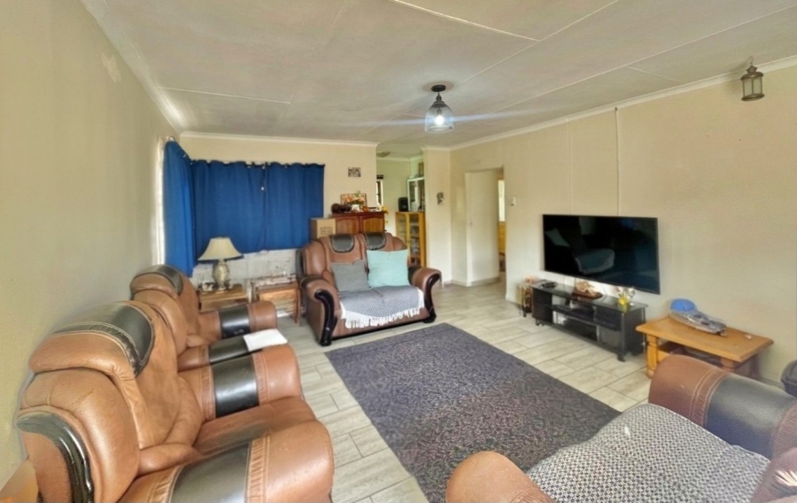 4 Bedroom Property for Sale in Cosmosrand Mpumalanga