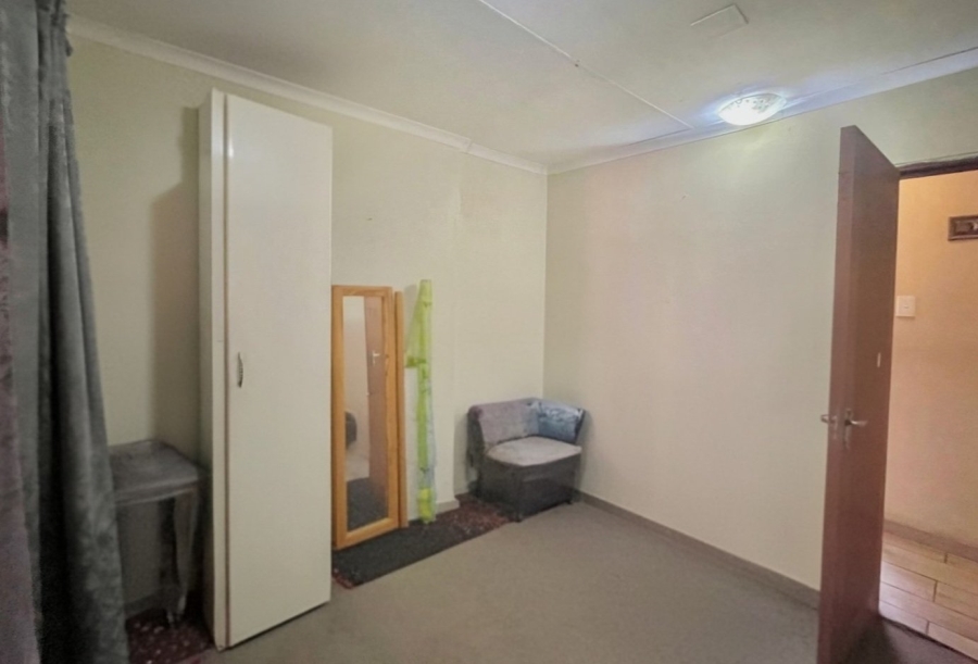 4 Bedroom Property for Sale in Cosmosrand Mpumalanga