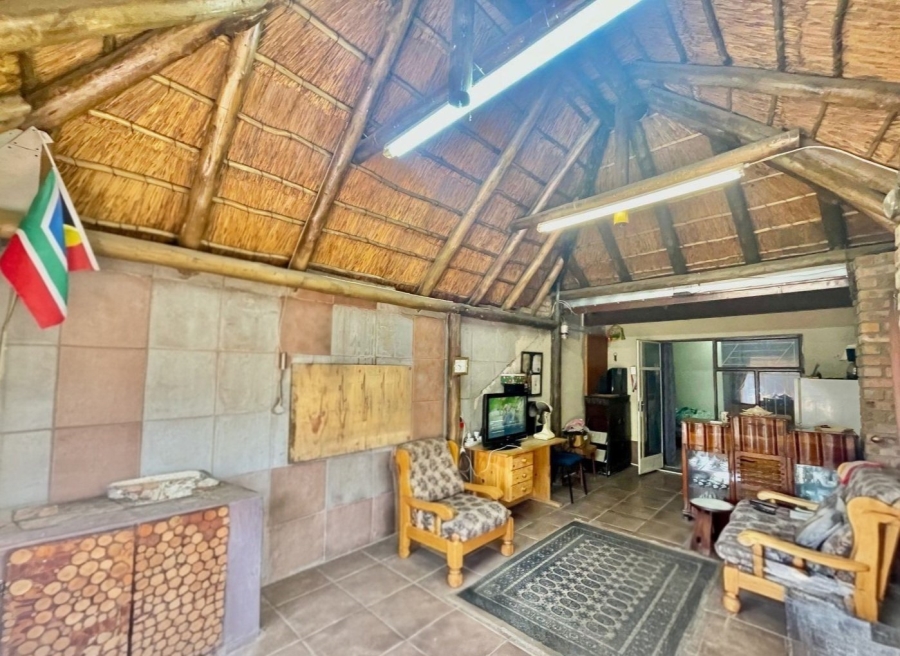 4 Bedroom Property for Sale in Cosmosrand Mpumalanga