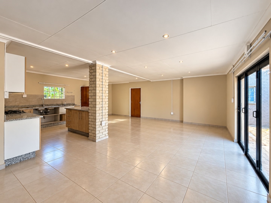 To Let 3 Bedroom Property for Rent in White River AH Mpumalanga