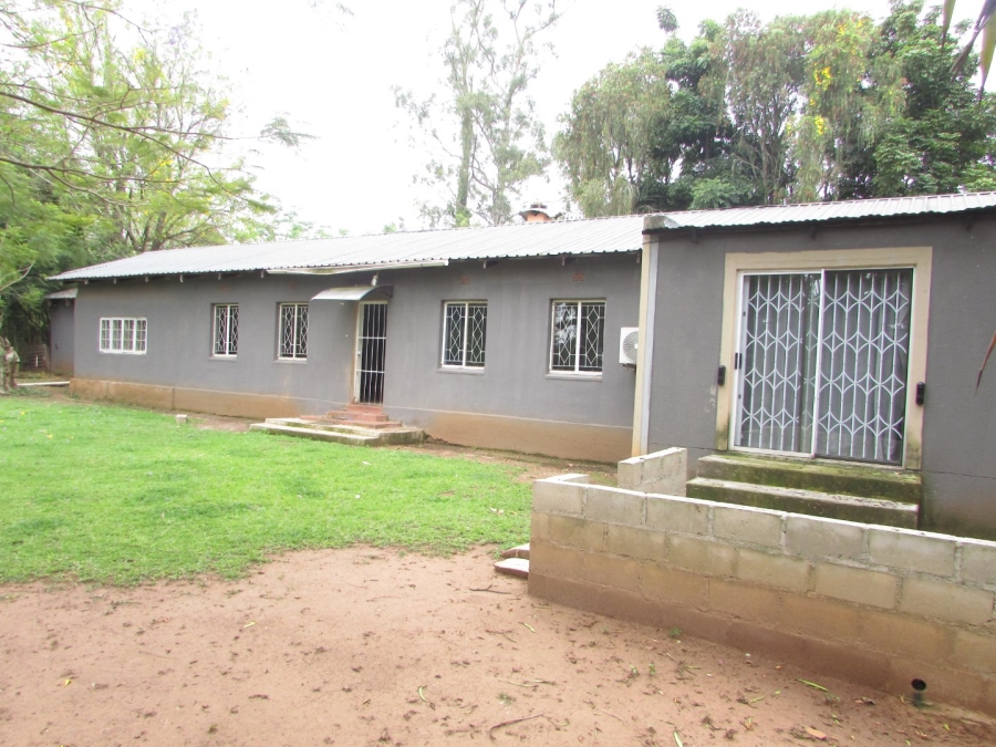 Commercial Property for Sale in White River Estates Mpumalanga