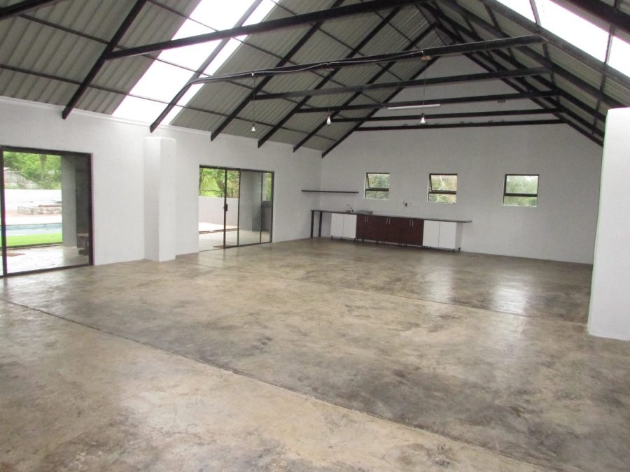 Commercial Property for Sale in White River Estates Mpumalanga