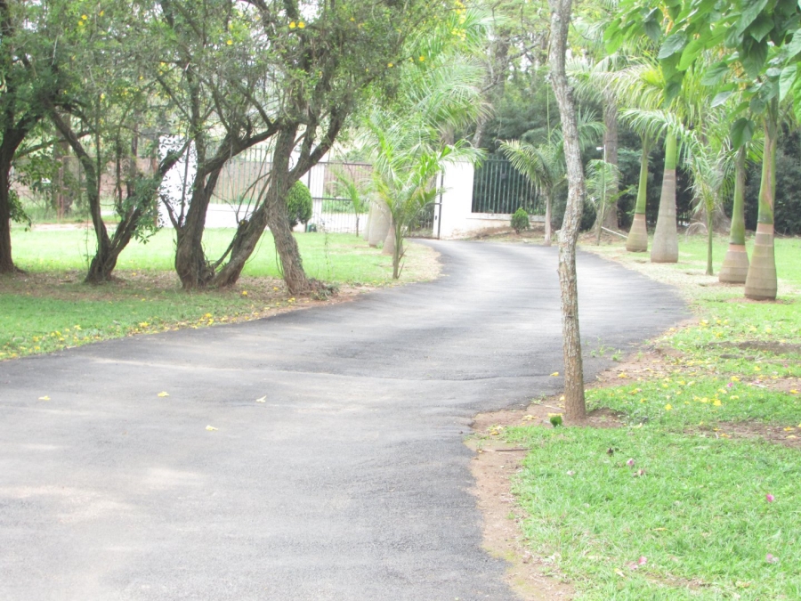 Commercial Property for Sale in White River Estates Mpumalanga
